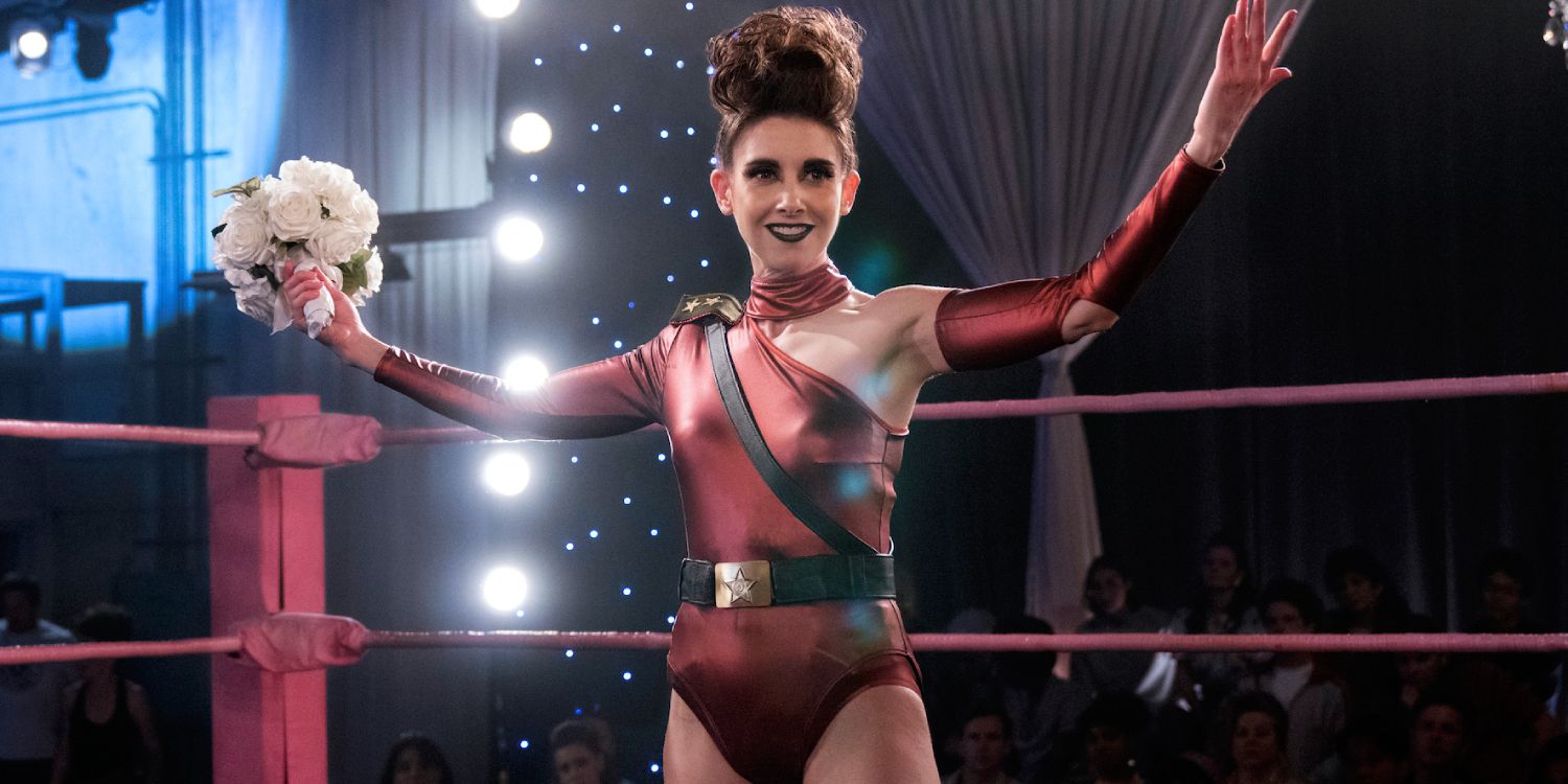 GLOW (2017) | CBR