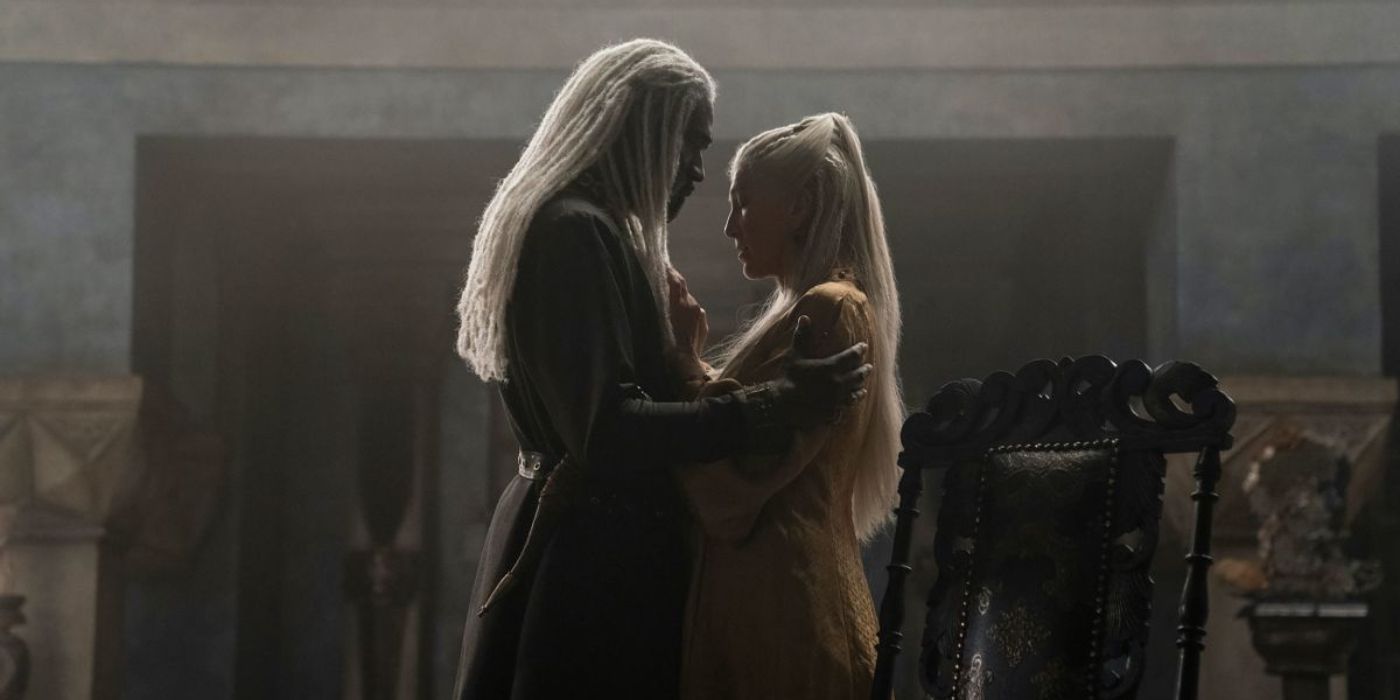Corlys and Rhaenys embrace in House of the Dragon.