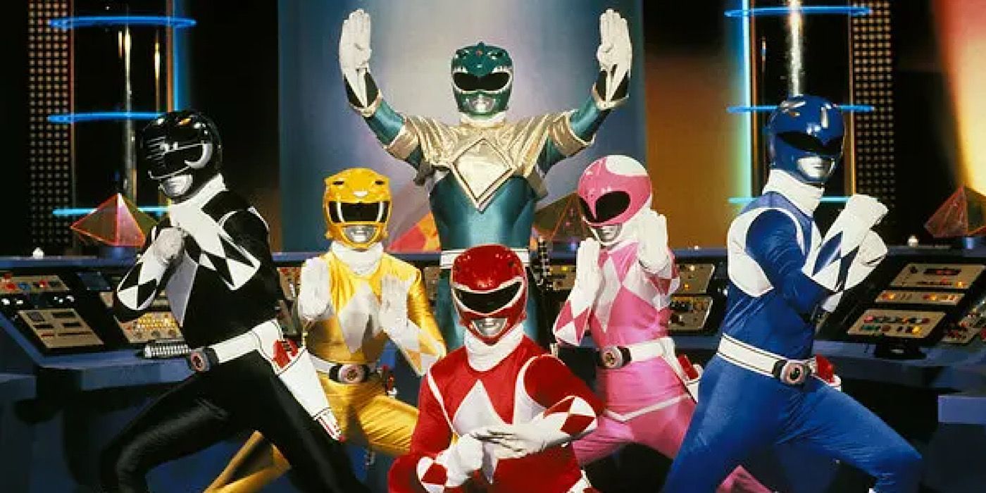 Mighty Morphin Power Rangers - the rangers posing in action