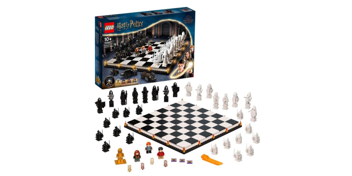 An image of the box and game pieces for Lego Harry Potter Wizard's Chess