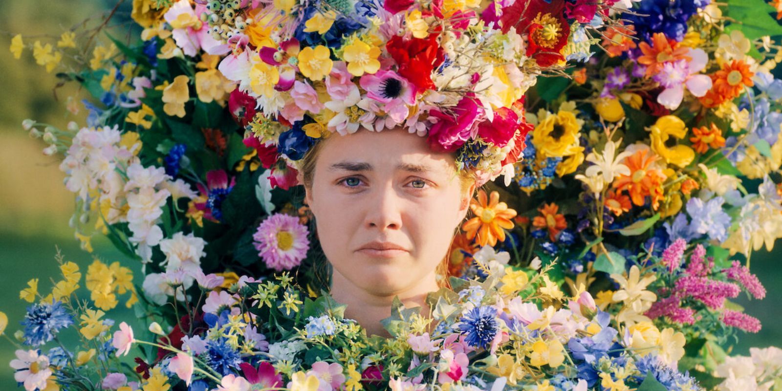 Florence Pugh as the May queen in Midsommar