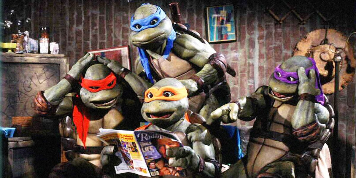 The Ninja Turtles freaking out in TMNT (1990)