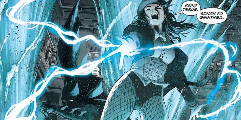 Zatanna from DC Comics casting a spell.