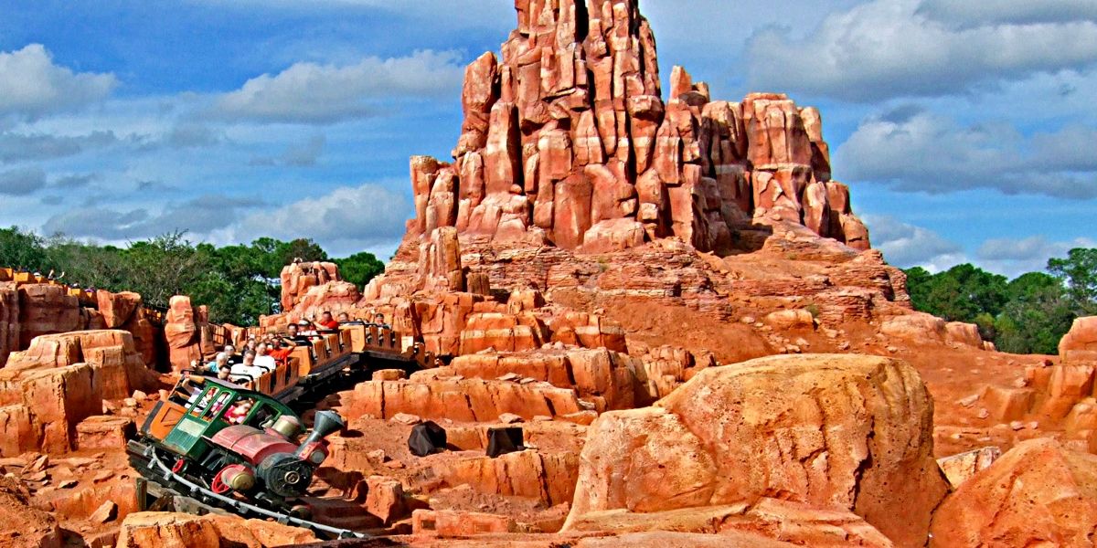 Hawkeye's Directors Are Turning Disney's Big Thunder Mountain Ride Into ...