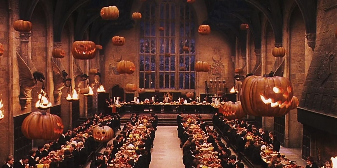 The Hogwarts Great Hall during Halloween