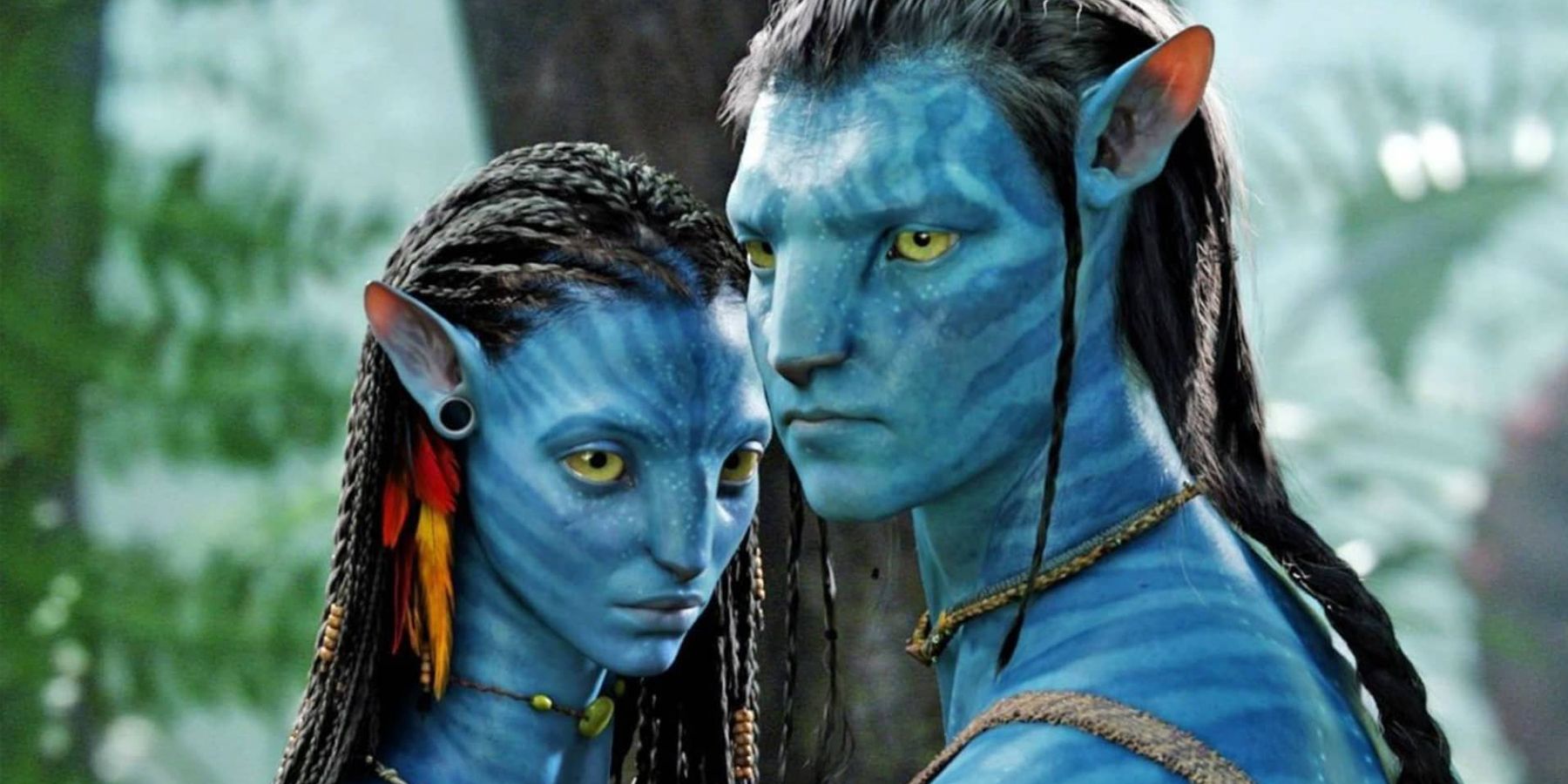 Jake and Neytiri on Pandora in Avatar