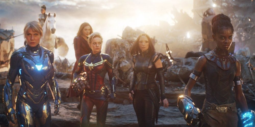 Women of the Avengers assembling to help Captain Marvel in Avengers: Endgame movie