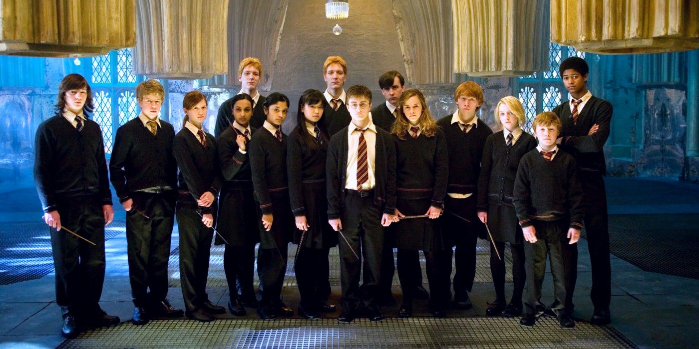 Dumbledores Army standing in the Room of Requirement in Harry Potter and the Order of the Phoenix