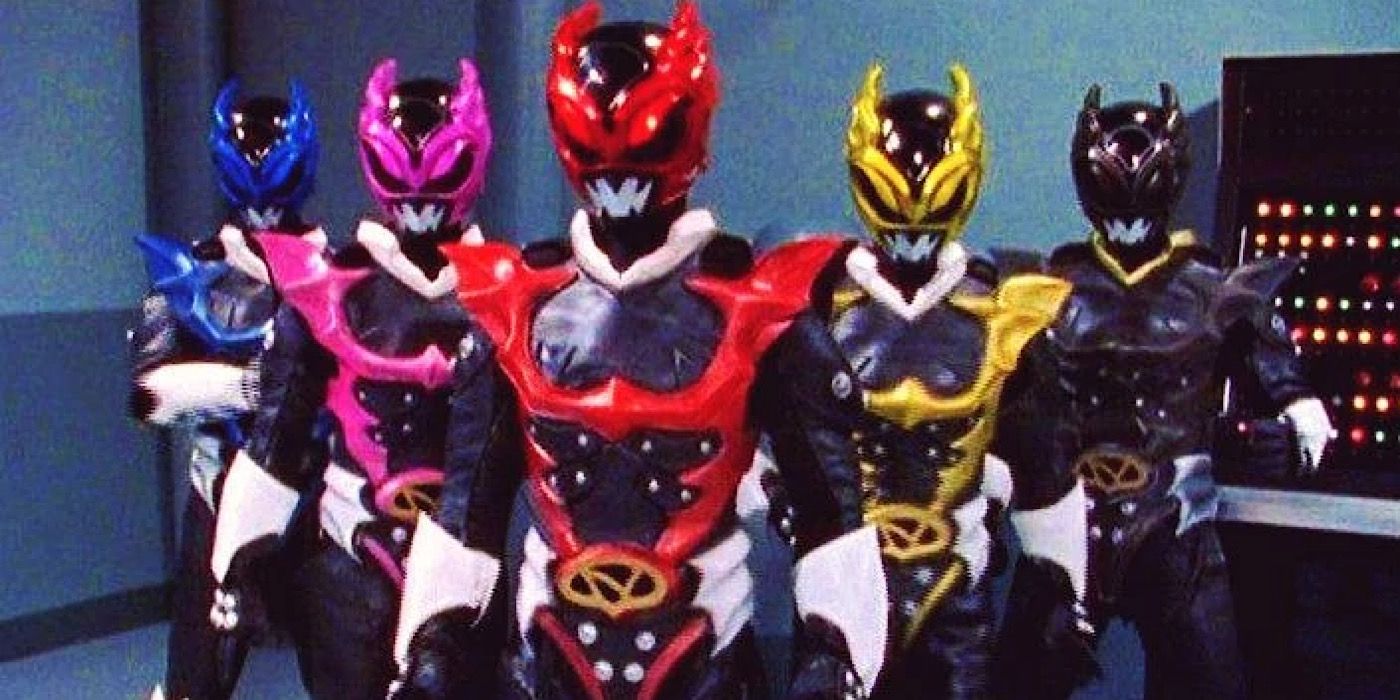 Power Rangers - The Psycho Power Rangers standing in formation with the red ranger in the centre
