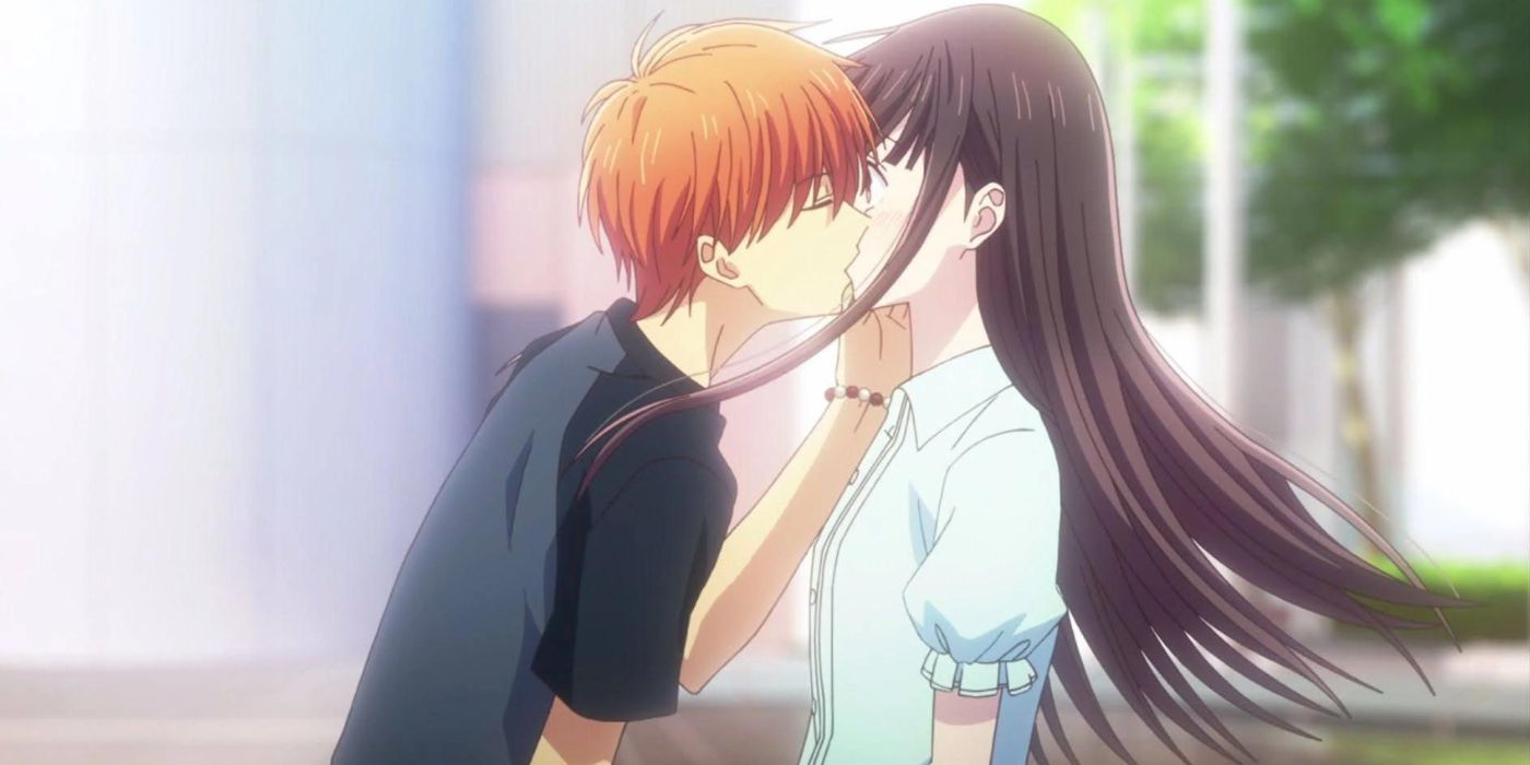 Kyo kisses Tohru in 2019's Fruits Basket