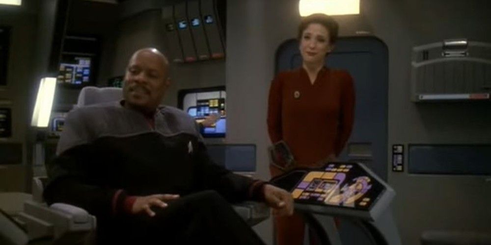 Sisko and Nerys cracking up over the oddity of their mission