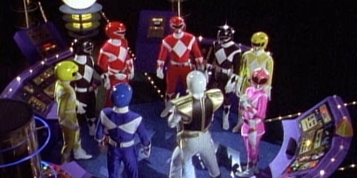 The power rangers gather to transfer powers from one team to another