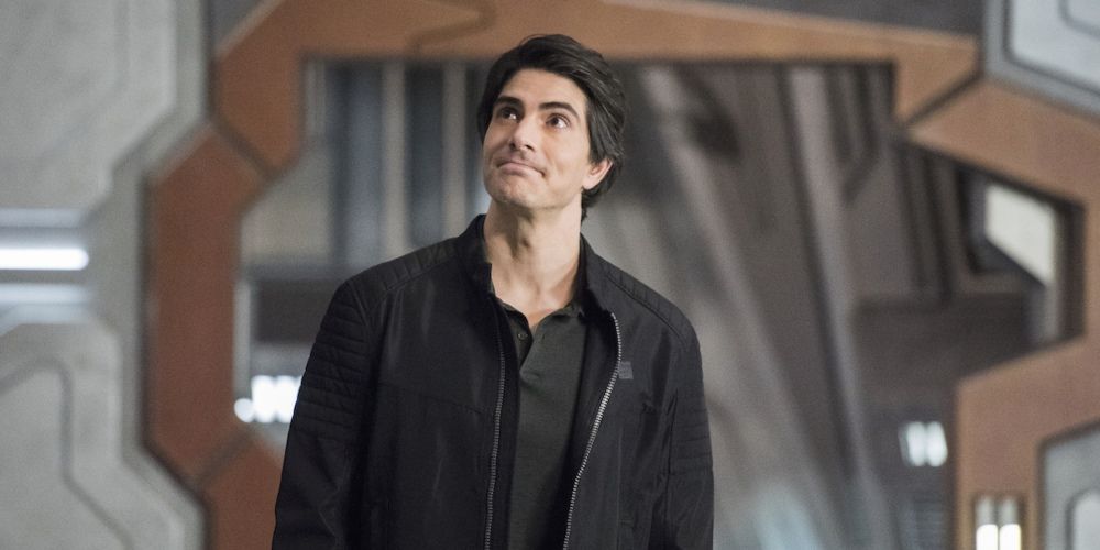 Brandon Routh as Ray Palmer looking up in Legends of Tomorrow