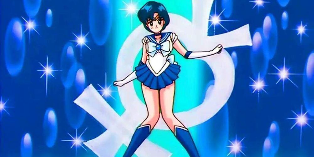 Sailor Mercury em sua sequência de transformação do anime Sailor Moon dos anos 90.