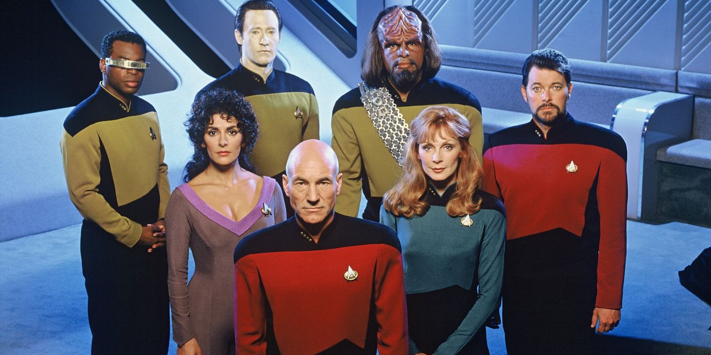 An image of the cast of Star Trek: The Next Generation.