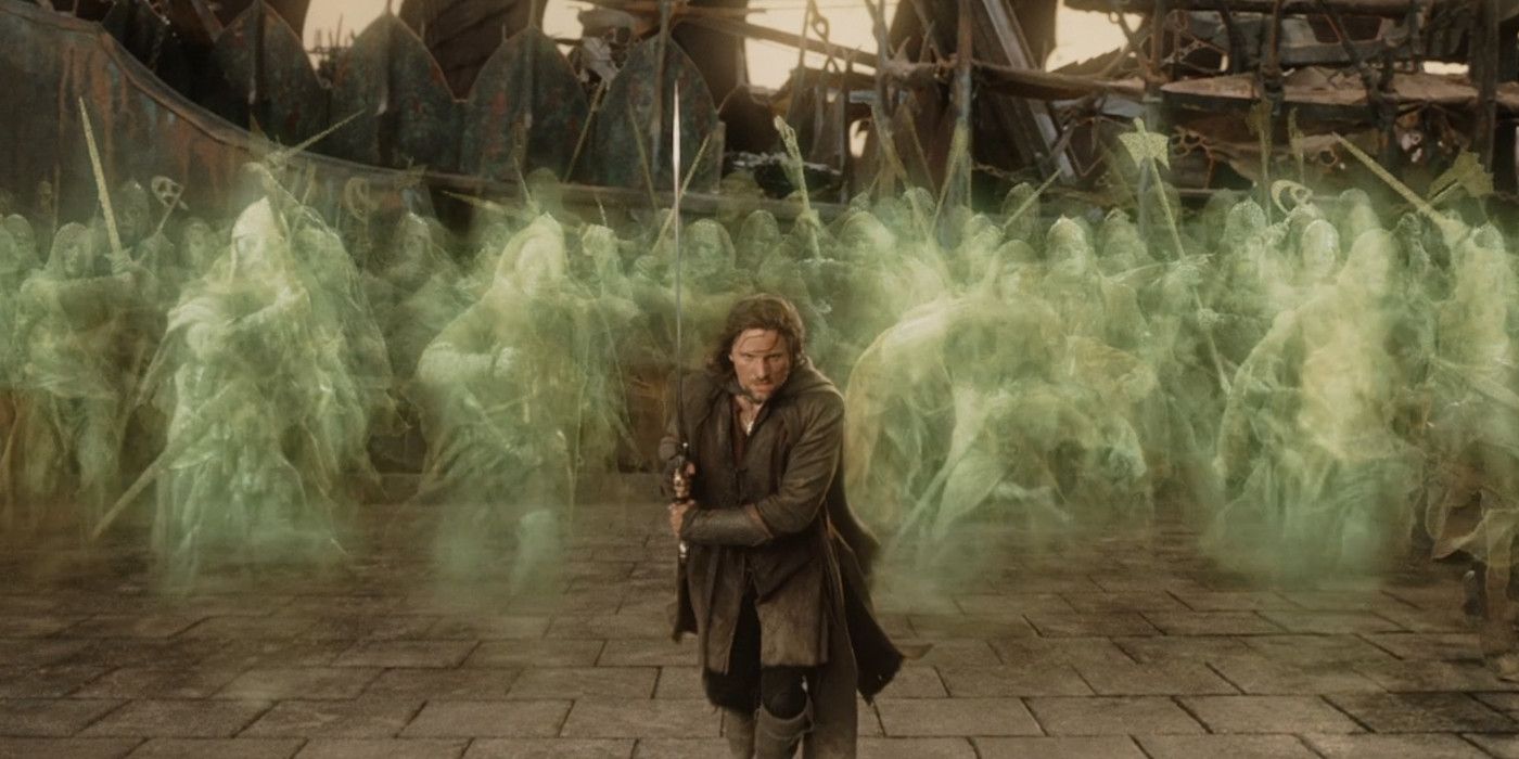 Aragorn fighting with the Army of the Dead in Lord of the Rings