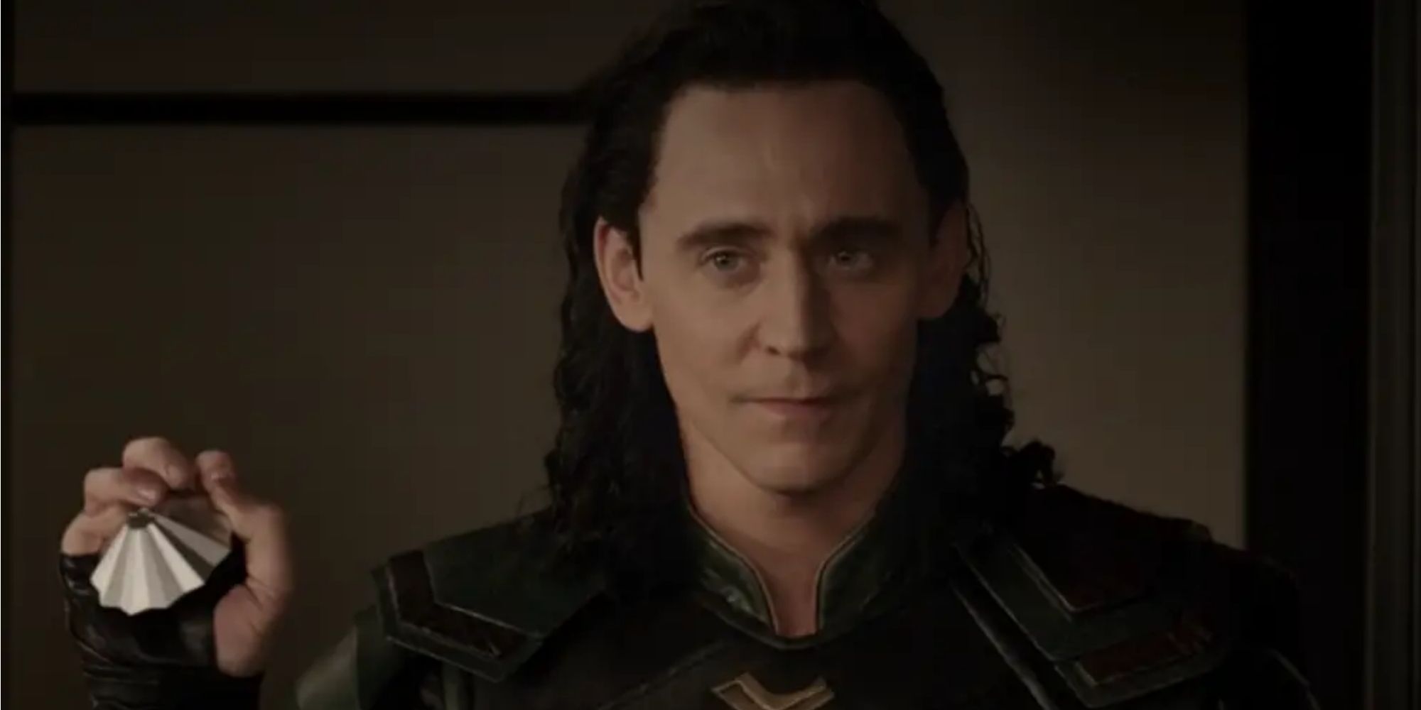 Loki makes peace with Thor at the end of Thor: Ragnarok