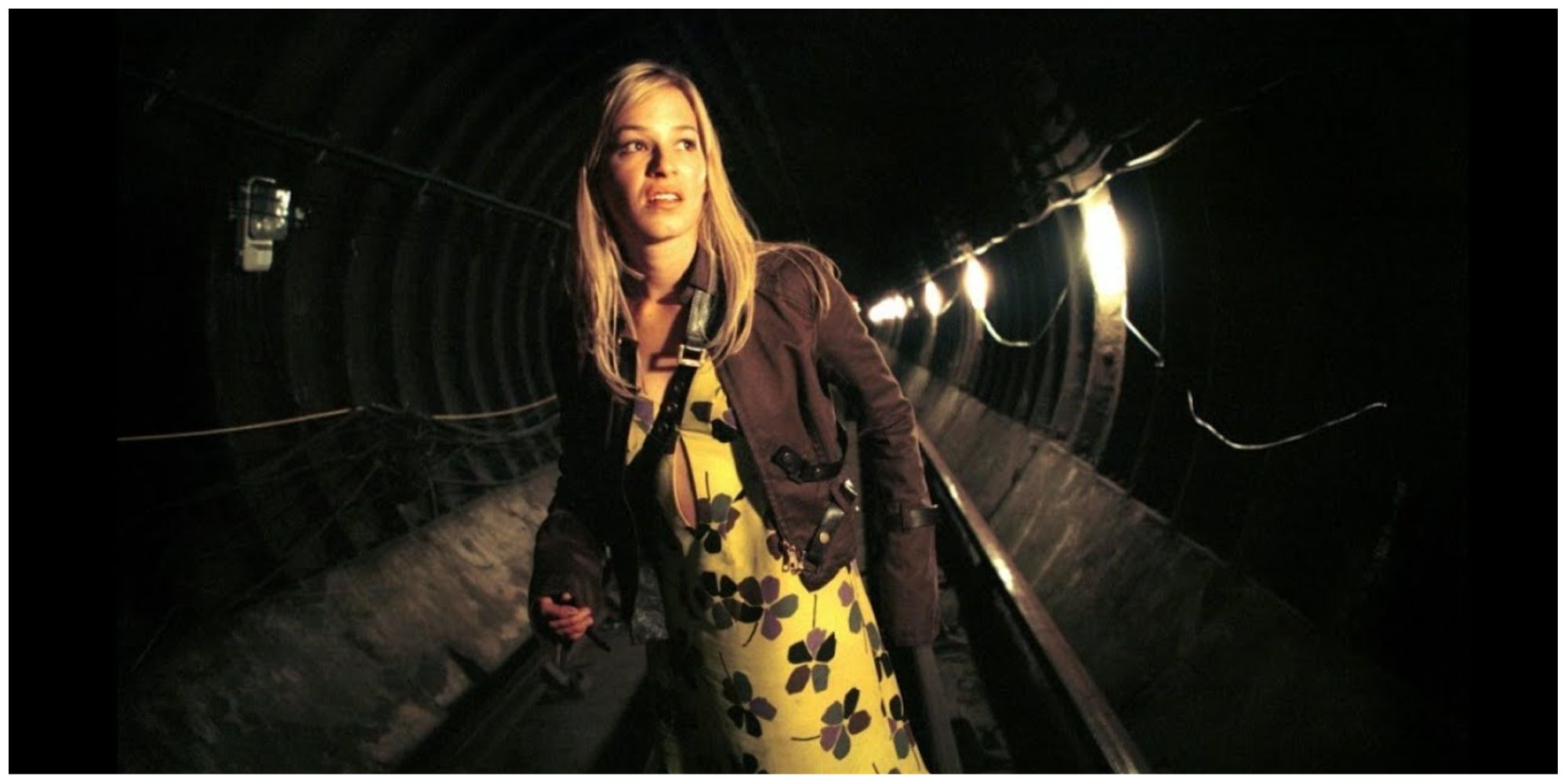 Kate in the London Underground in Creep.
