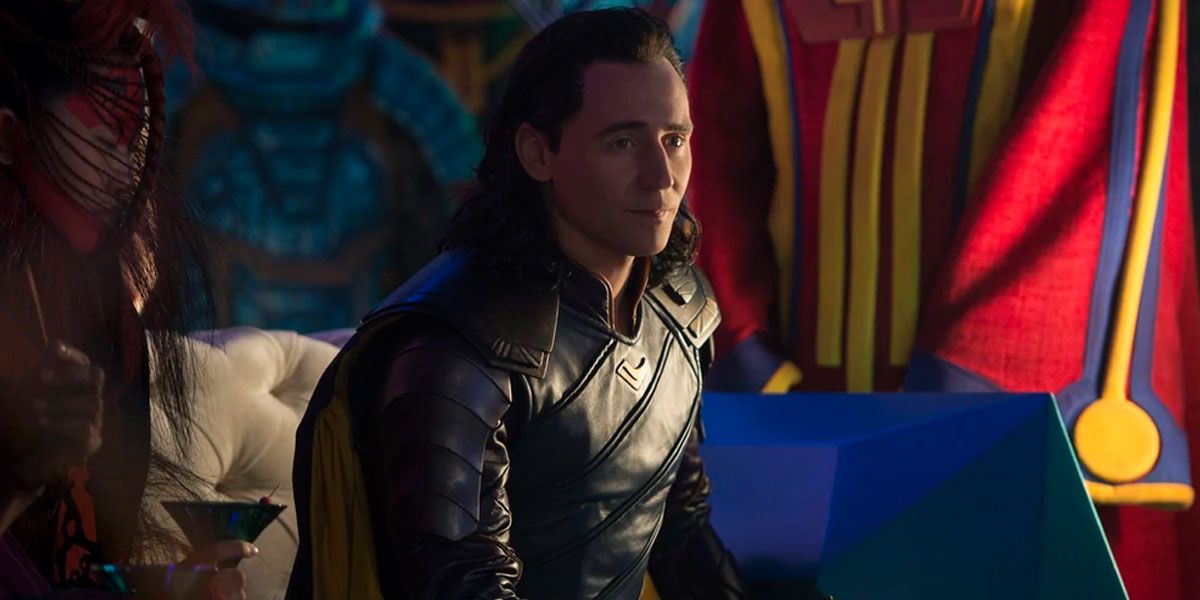 Loki sitting in The Grandmaster's chambers In Thor Ragnarok.