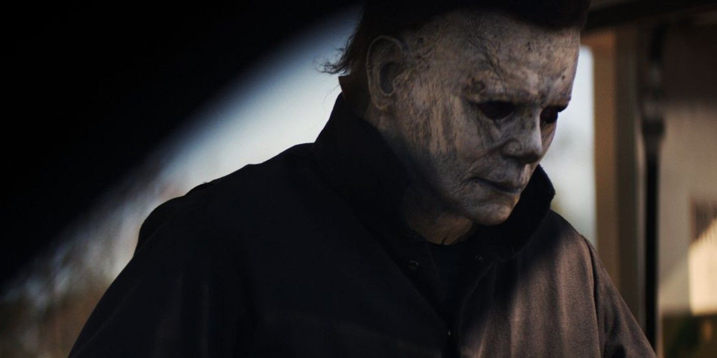 Michael Myers reclaims his mask in Halloween 2018