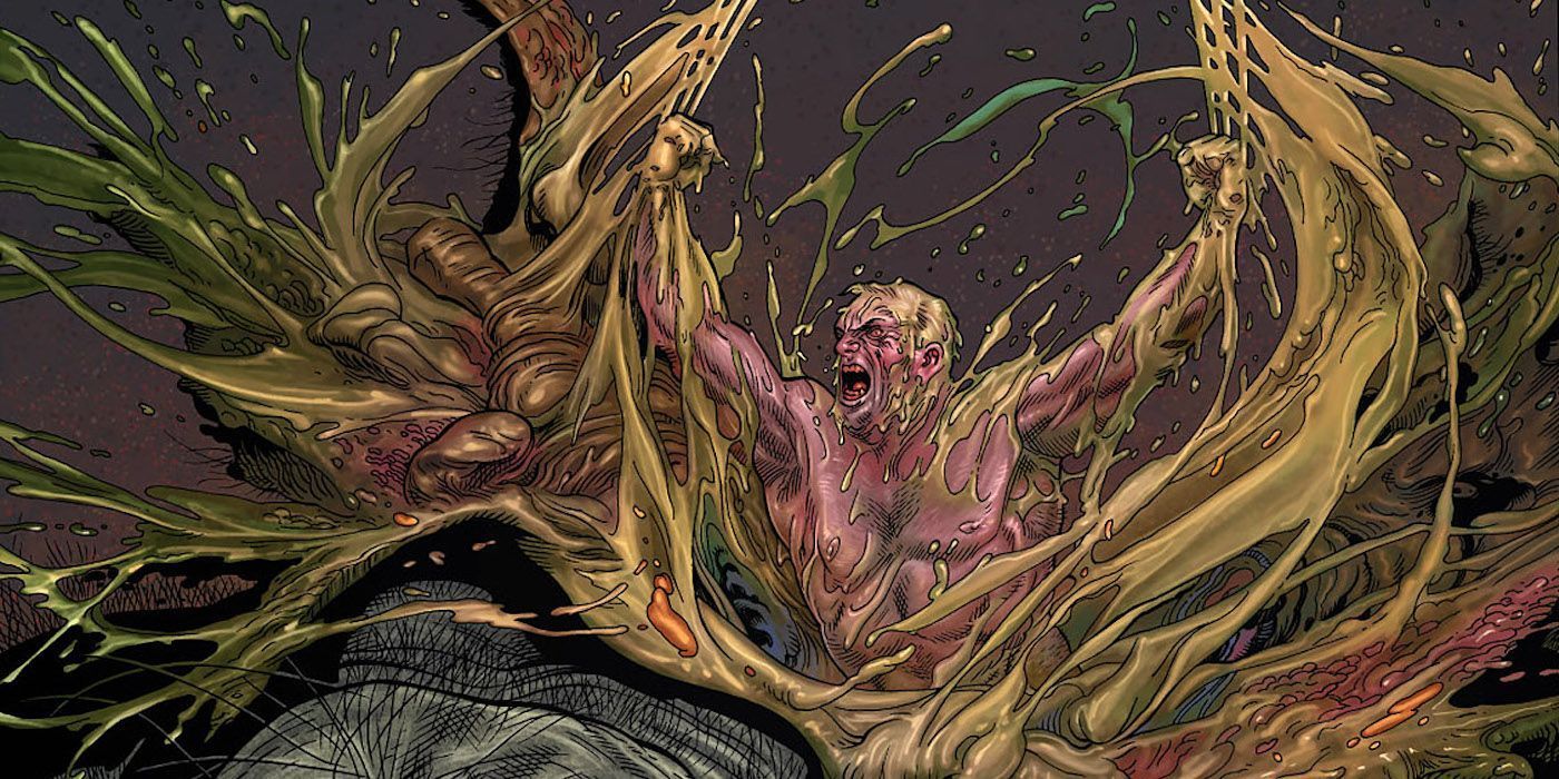 Old Man Logan Kills the Hulk by slashing himself out of the Hulk's guts