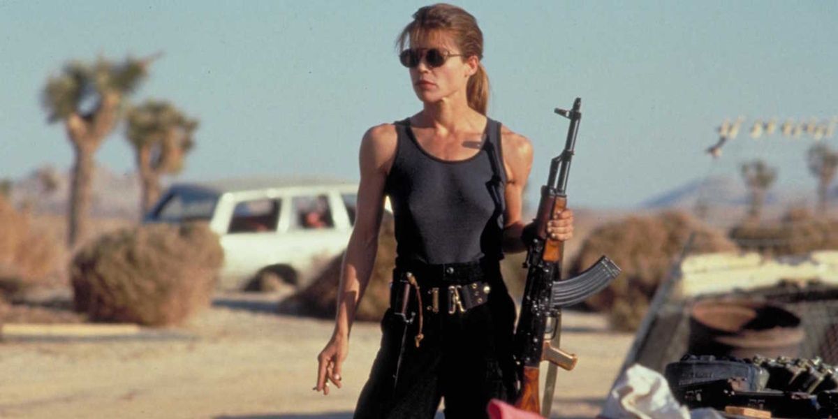 Sarah Connor carrying a rifle in Terminator 2: Judgment Day
