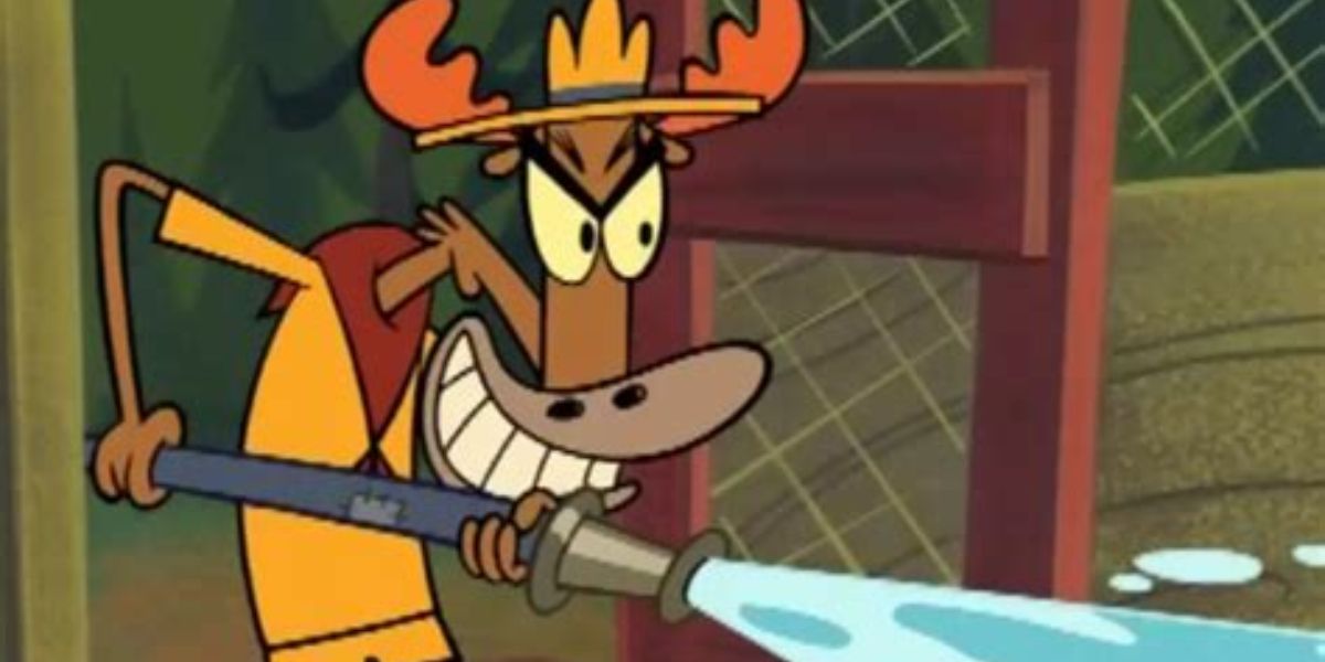 Scoutmaster Lumpus spraying a water hose from Camp Lazlo.