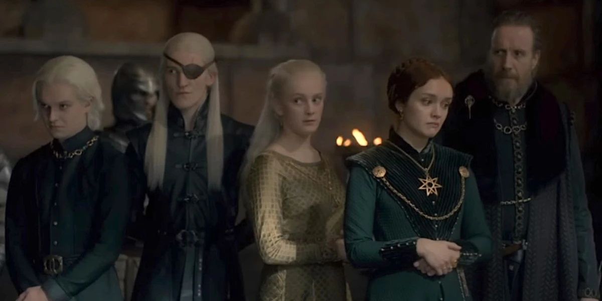 Alicent Hightower, Aegon Targaryen, Aemond Targaryen, and other Greens in HOTD