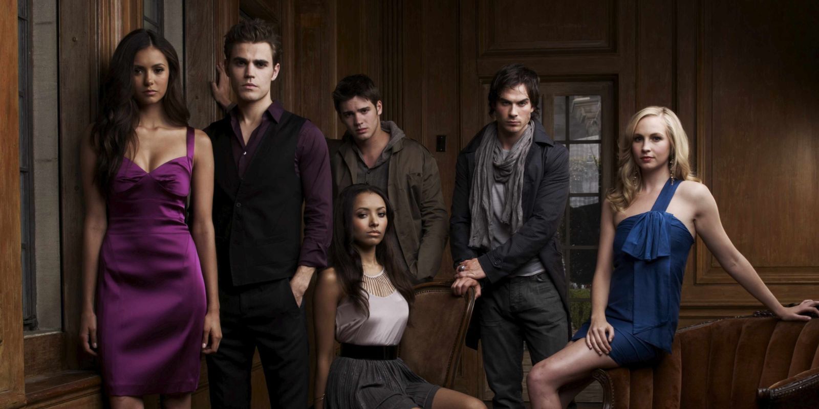 Elena, Stefan, Bonnie, Damon, Caroline, and Jeremy in The Vampire Diaries poster