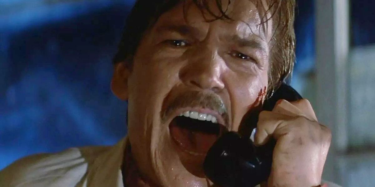 Tom Atkins yelling into the phone in Halloween 3: Season of the Witch