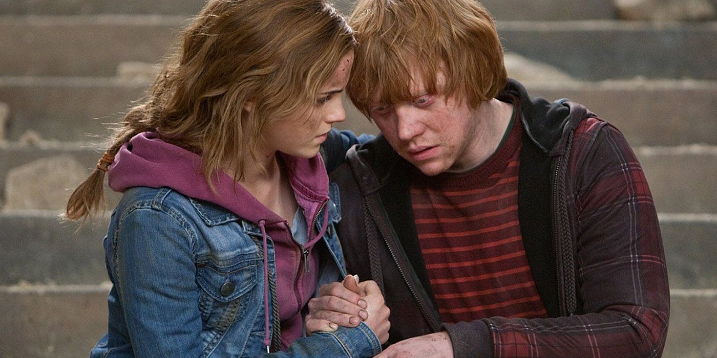 Emma Watson and Rupert Grint as Hermione and Ron in Harry Potter and the Deathly Hallows