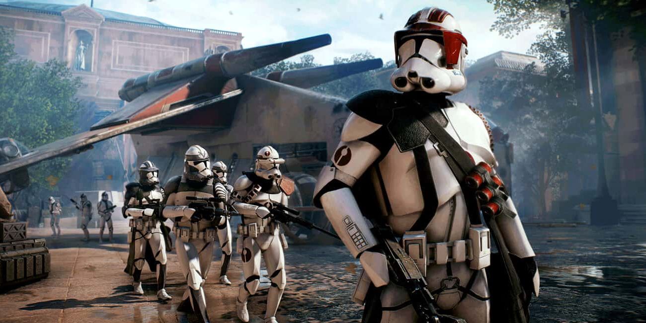 Clone Troopers leaving a transport ship in Star Wars Battlefront II