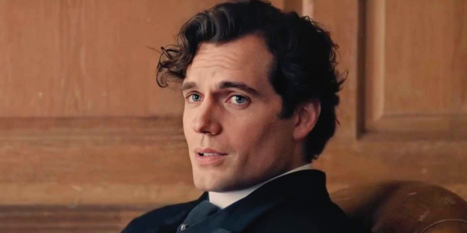 Henry Cavill adoraria ter feito Crepúsculo após autora chamá-lo de Edward  perfeito - NerdBunker