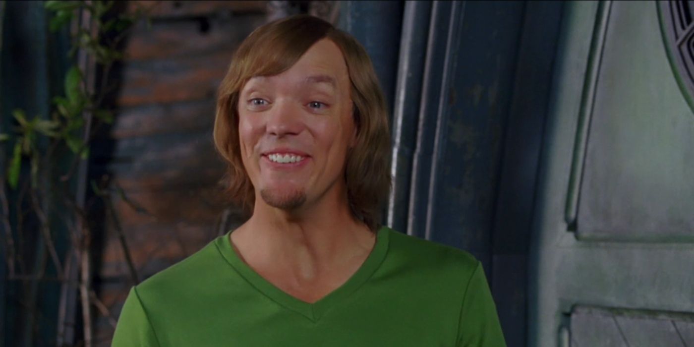 Matthew Lillard as Shaggy Rogers in Scooby Doo movie.