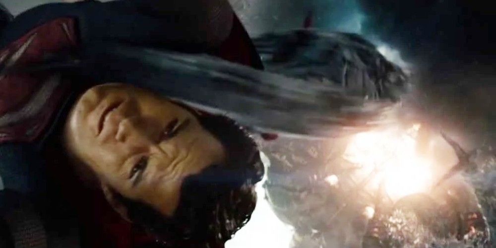 Superman destroys the World Engine in Man of Steel