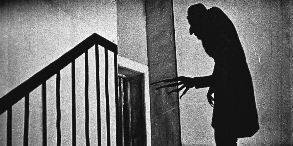 Shadow shot of Count Orlok in nosferatu