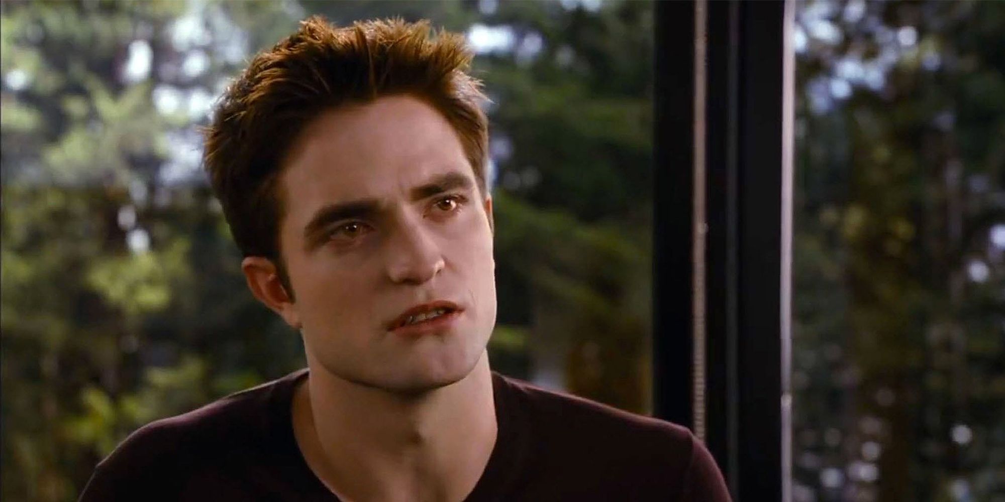 10 Twilight Movie Scenes That Make Book Readers Furious