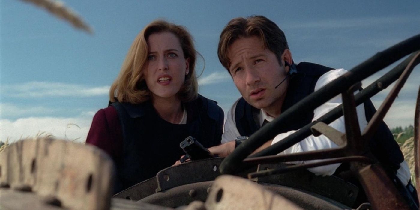 Mulder and Scully investigate the supernatural from a distance in The X-Files