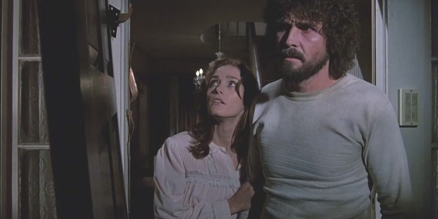 amityville-horror-standing-around