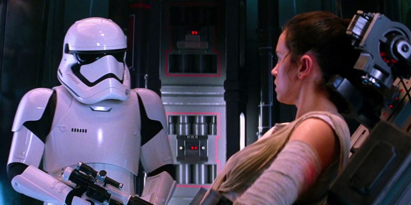 Daniel Craig as a Stormtrooper in Star Wars The Force Awakens