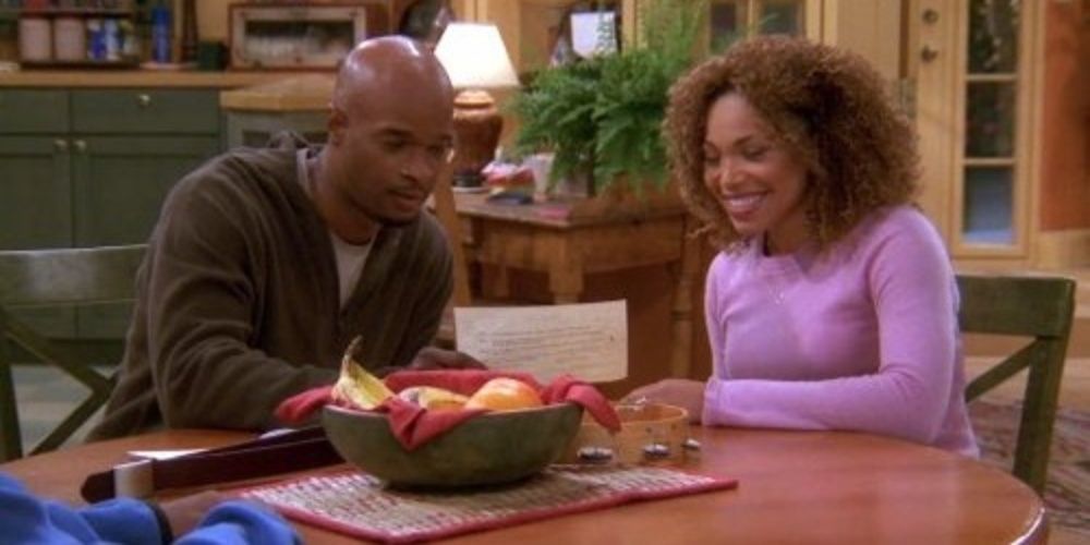 Husband and wife at the table in My Wife and Kids.