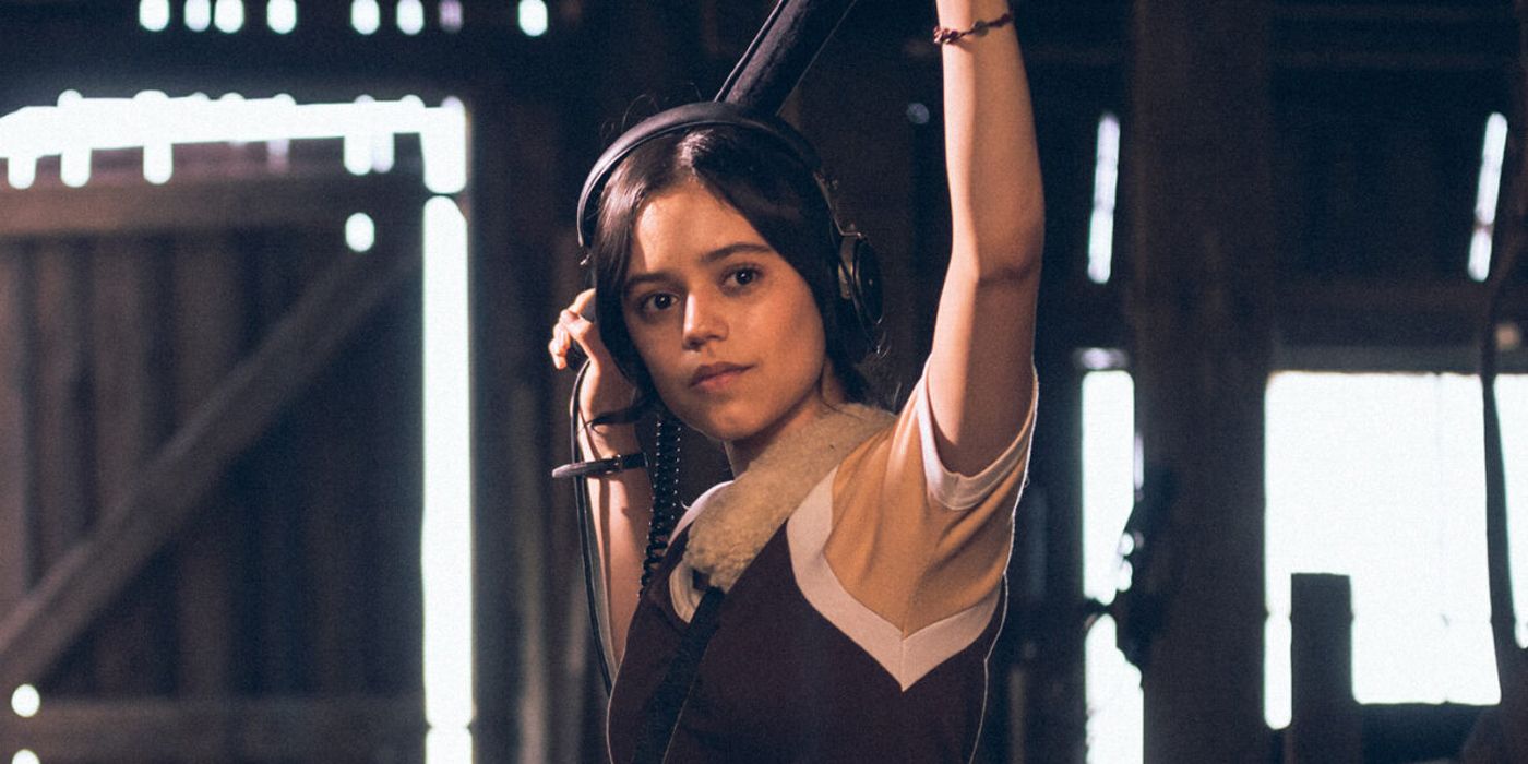 jenna_Ortega_X_1400x700