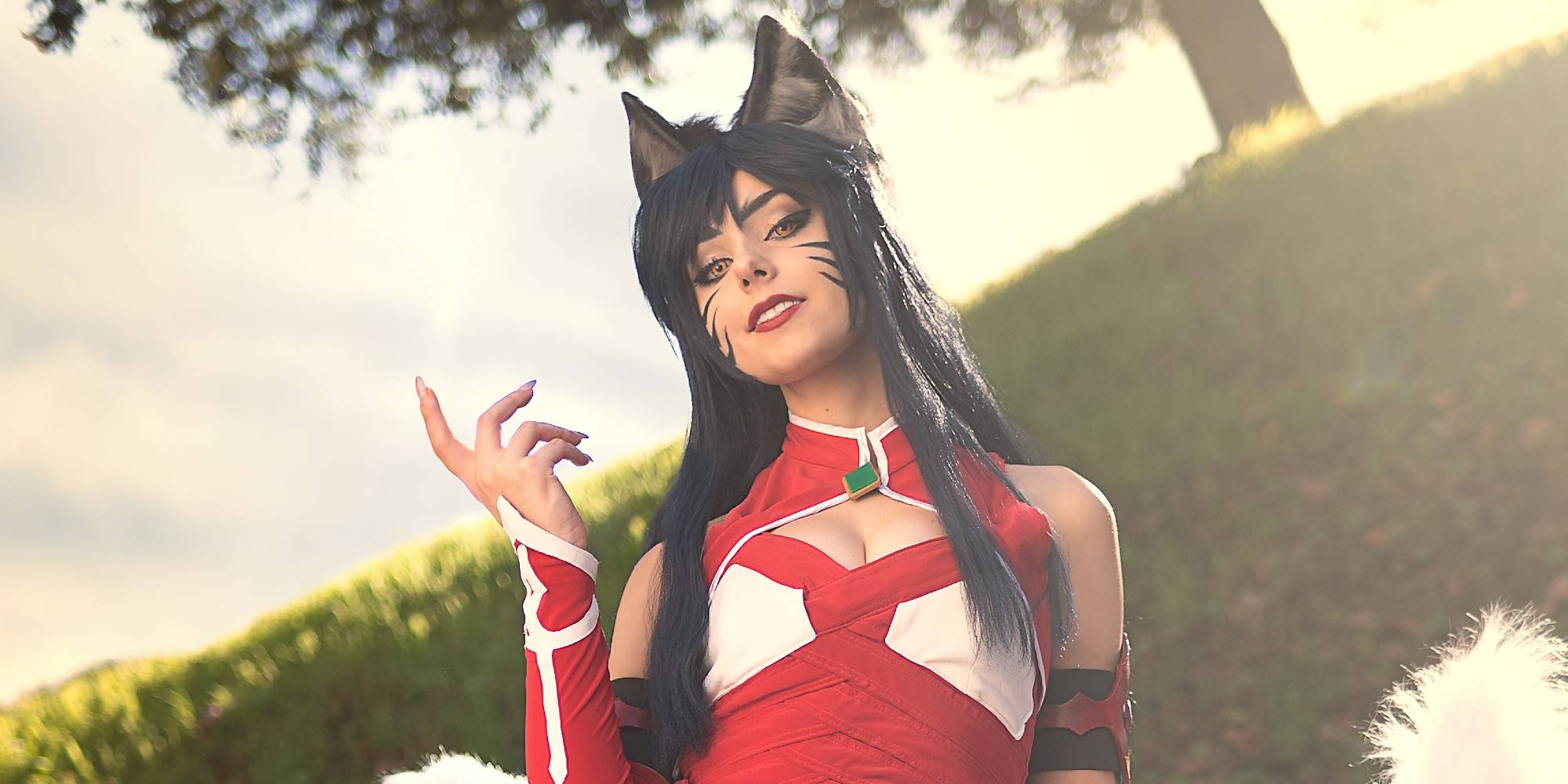 Ahri cosplay league of legends