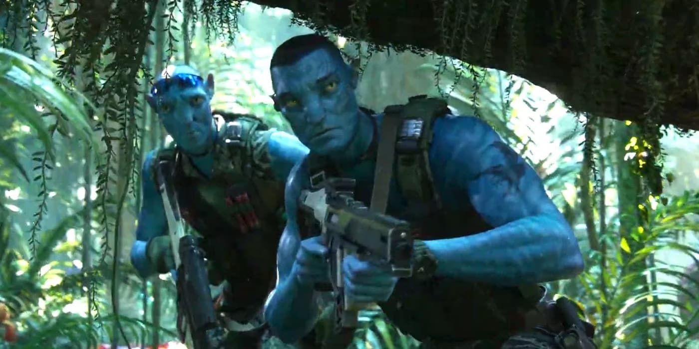 Quaritch and his friend holding guns in Avatar 2