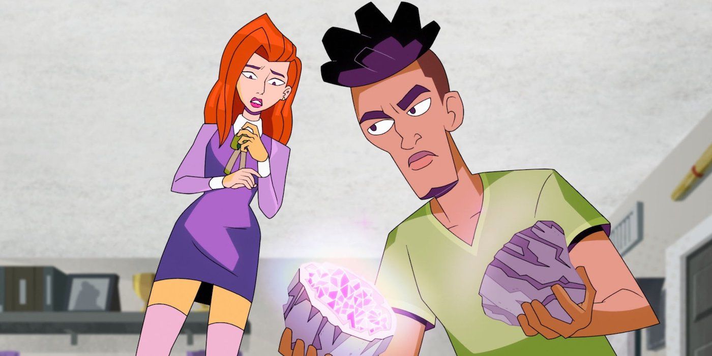 Daphne and Norville open a geode in Velma