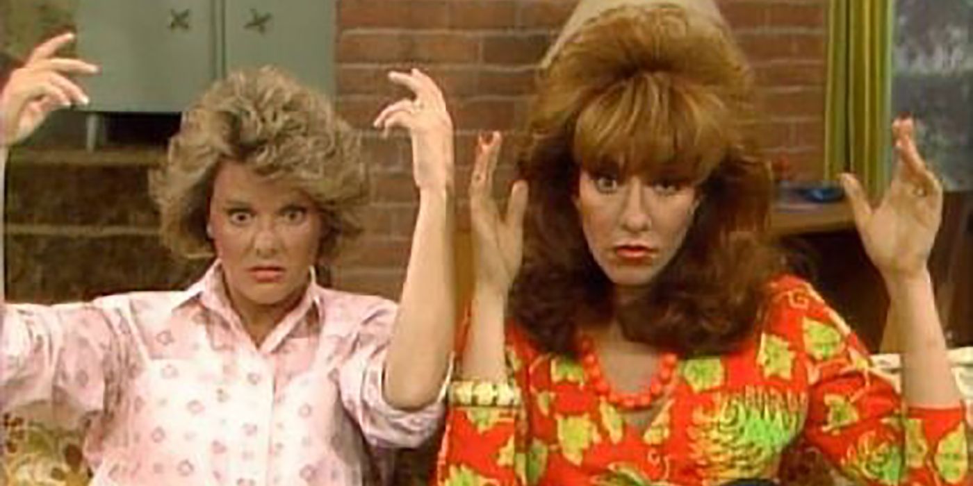 Married... with Children Stars Recall Surprising Ways They Learned the Show Was Canceled