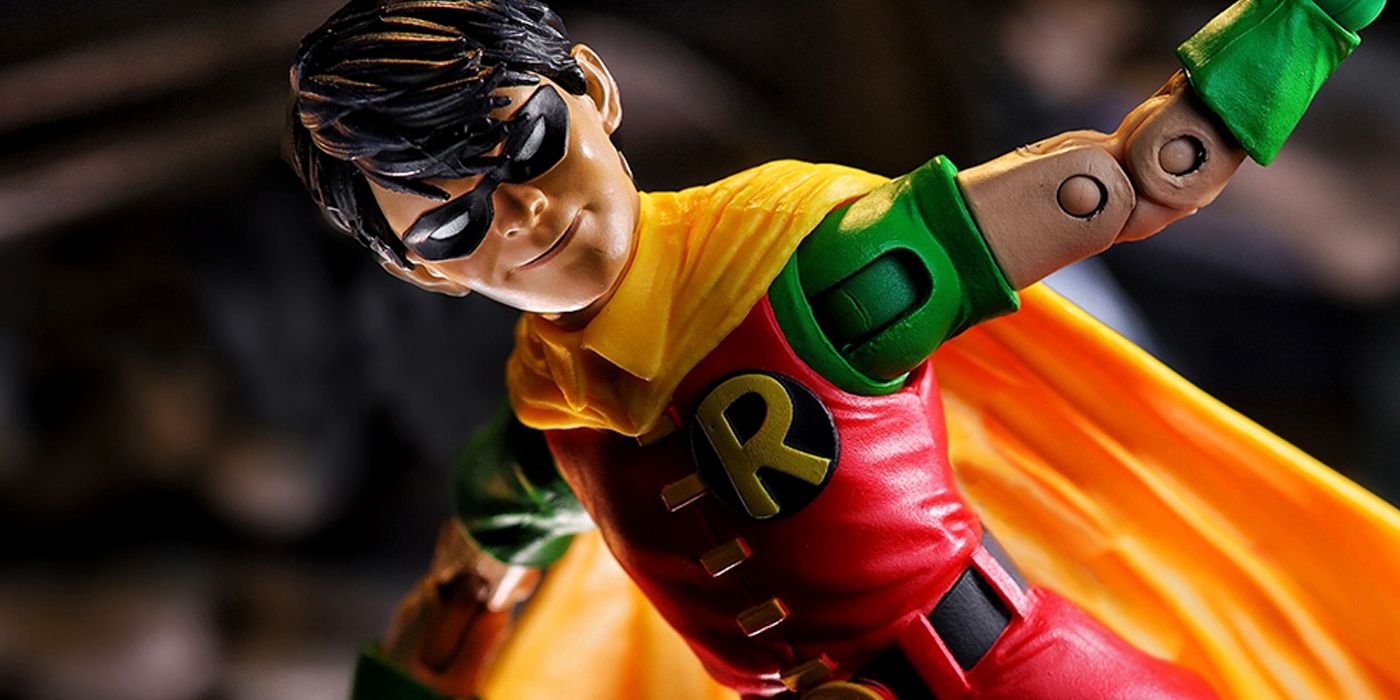 Robin-Dick-Grayson-McFarlane-Toys-Gold-Figure-Header