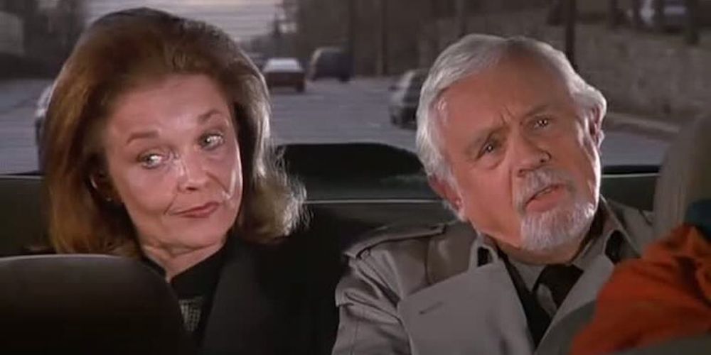 Susan's parents with George in a car in Seinfeld