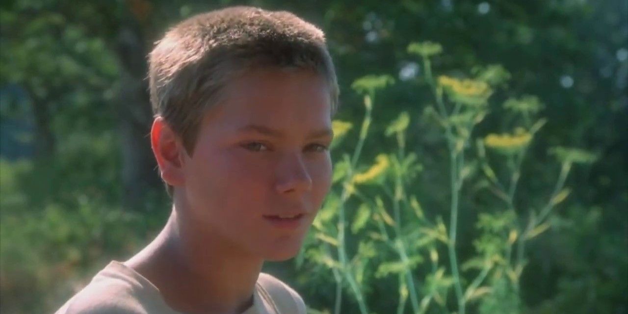 River Phoenix as Chris Chambers in Stand By Me