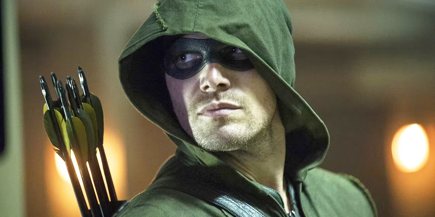 Stephen Amell as Green Arrown in the CW series Arrow